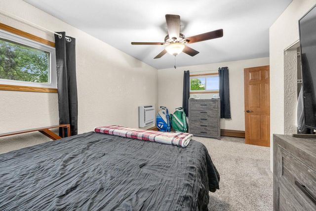 S94W14409 Groveway LANE, Muskego, WI 53150