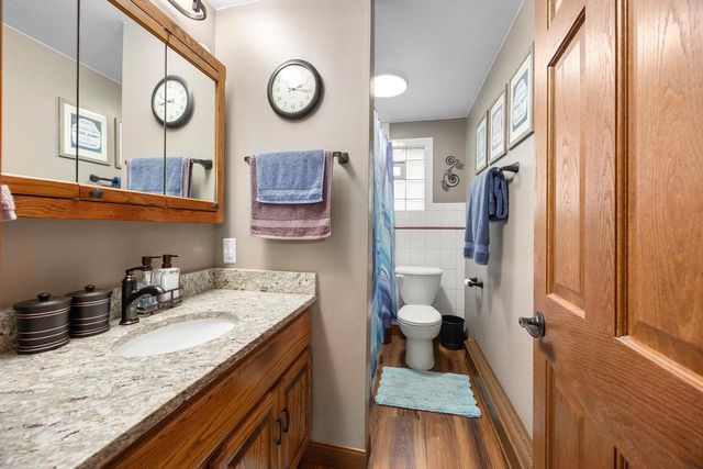 S94W14409 Groveway LANE, Muskego, WI 53150