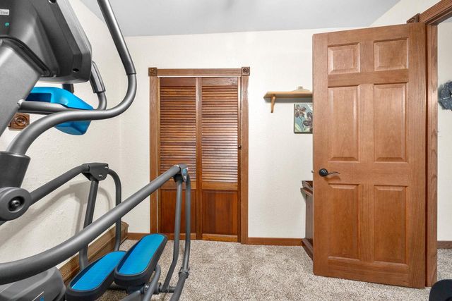 S94W14409 Groveway LANE, Muskego, WI 53150