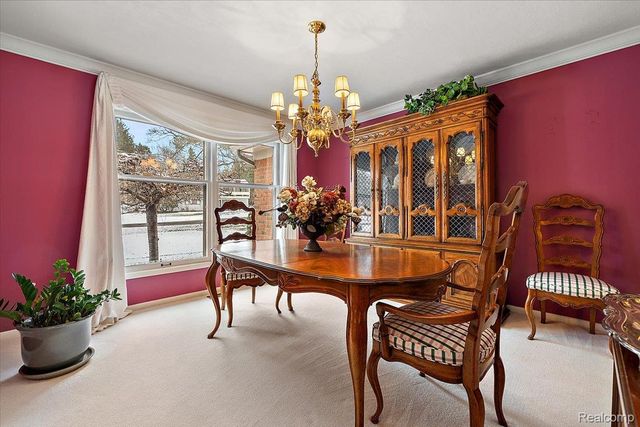 1932 Shore Hill Drive, Bloomfield Hills, MI 48302