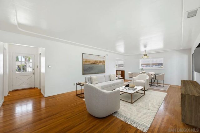 352 San Miguel Dr, Chula Vista, CA 91911