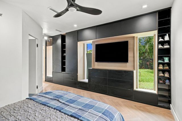 1525 NE 27TH Street, Wilton Manors, FL 33334