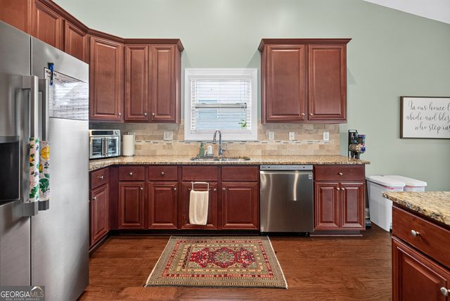120 Pye Lake Drive, Fayetteville, GA 30214