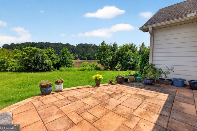 120 Pye Lake Drive, Fayetteville, GA 30214