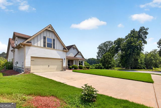 120 Pye Lake Drive, Fayetteville, GA 30214