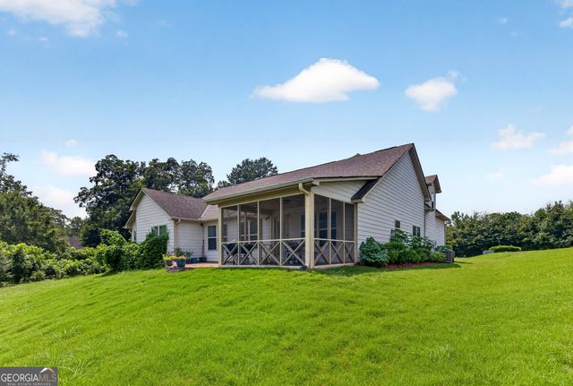 120 Pye Lake Drive, Fayetteville, GA 30214