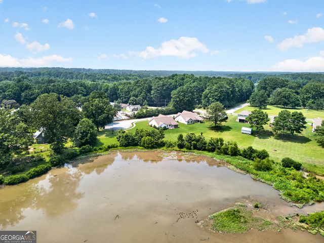 120 Pye Lake Drive, Fayetteville, GA 30214