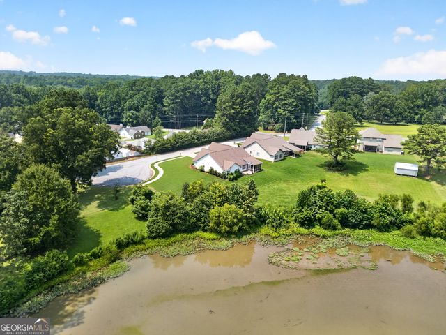 120 Pye Lake Drive, Fayetteville, GA 30214