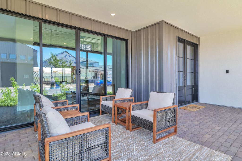 8505 S 10TH Lane 24, Phoenix, AZ 85041 — photo 4