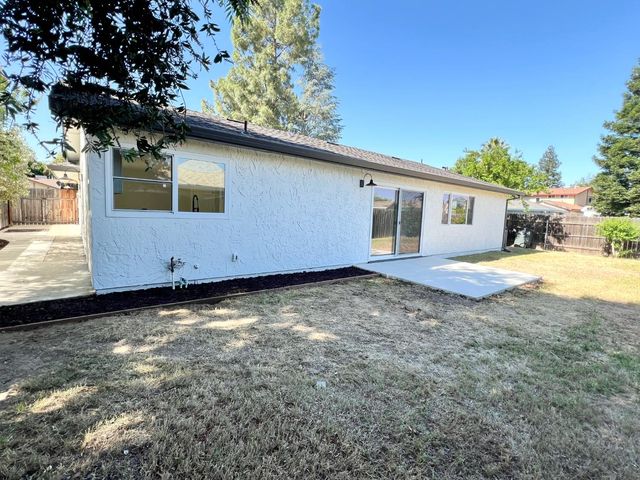 7072 Sunburst Way, Citrus Heights, CA 95621