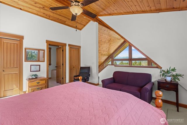 101 E Pine Street, Union, WA 98592