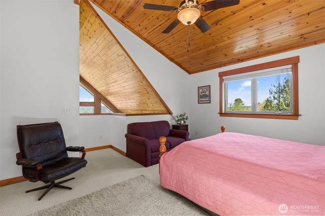 101 E Pine Street, Union, WA 98592
