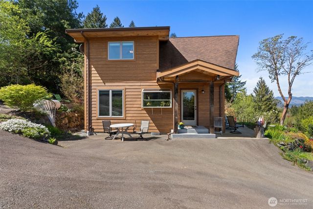 101 E Pine Street, Union, WA 98592