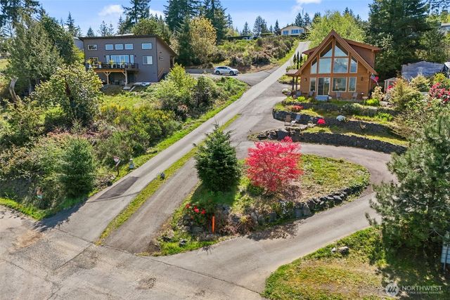 101 E Pine Street, Union, WA 98592