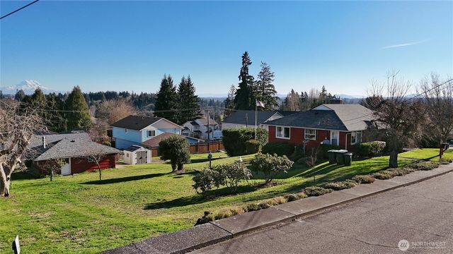 524 4th Avenue SW, Tumwater, WA 98512