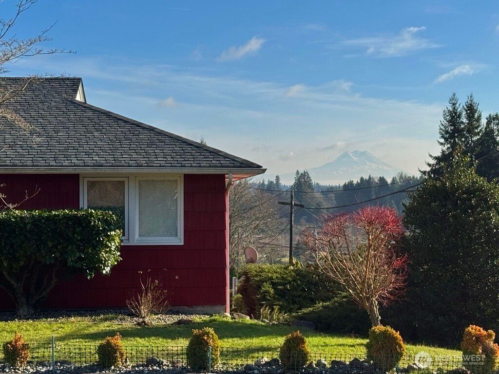 524 4th Avenue SW, Tumwater, WA 98512