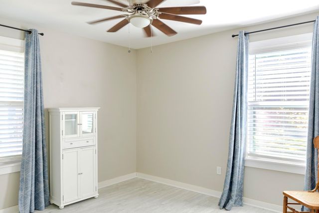 2005 Magnolia Drive, La Marque, TX 77568