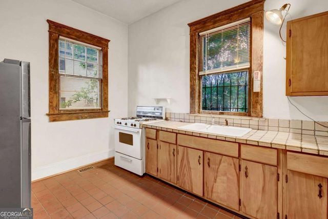 829 Ponce De Leon Place NE, Atlanta, GA 30306