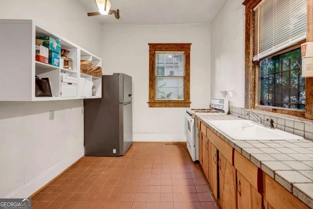 829 Ponce De Leon Place NE, Atlanta, GA 30306