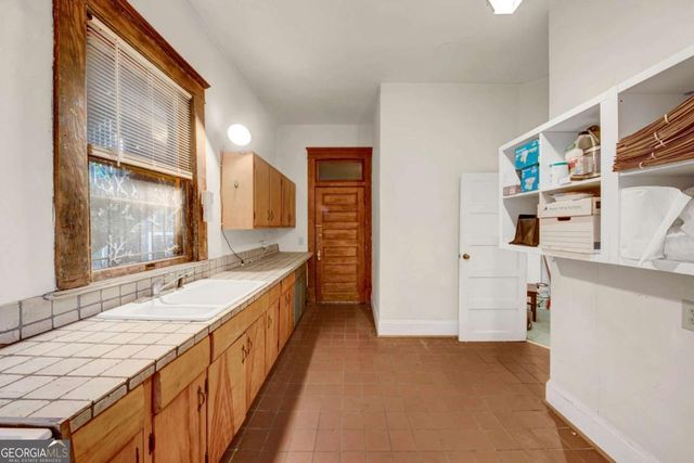 829 Ponce De Leon Place NE, Atlanta, GA 30306