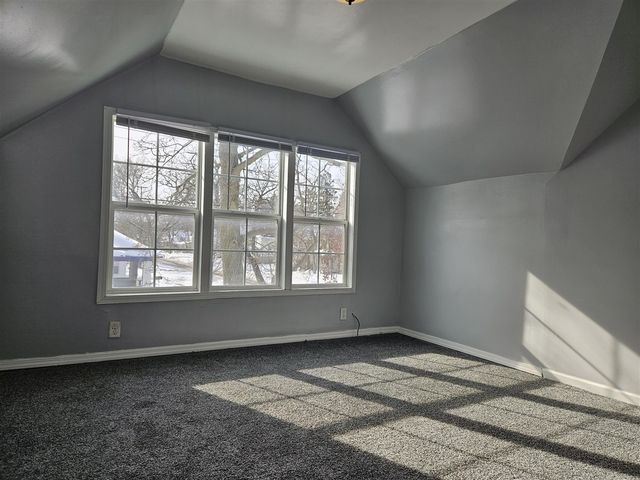 1002 Hazard Avenue, Kalamazoo, MI 49048