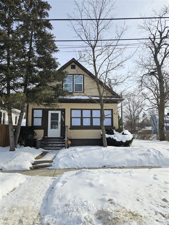 1002 Hazard Avenue, Kalamazoo, MI 49048