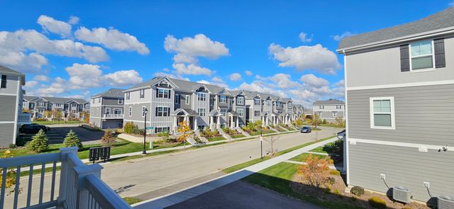 2227 Glacier Street, Mundelein, IL 60060