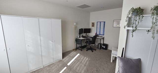 2227 Glacier Street, Mundelein, IL 60060