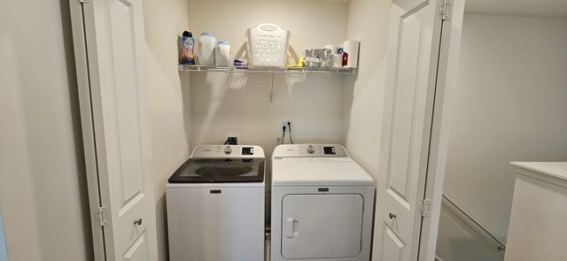 2227 Glacier Street, Mundelein, IL 60060