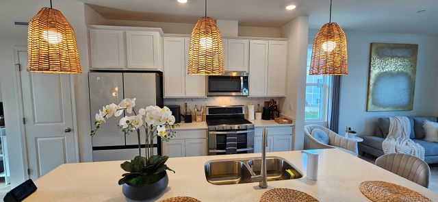 2227 Glacier Street, Mundelein, IL 60060