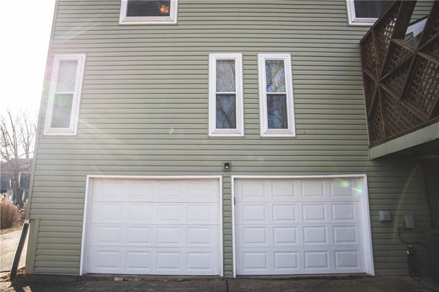 5506 NW Verlin Drive, Parkville, MO 64152