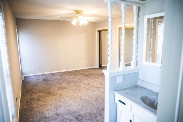 5506 NW Verlin Drive, Parkville, MO 64152