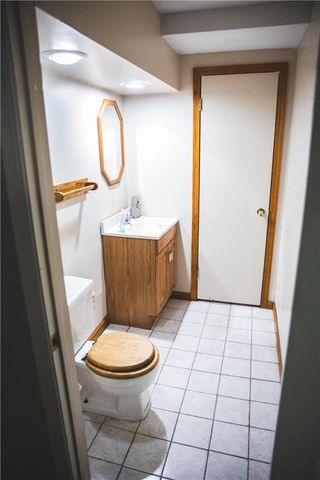 5506 NW Verlin Drive, Parkville, MO 64152