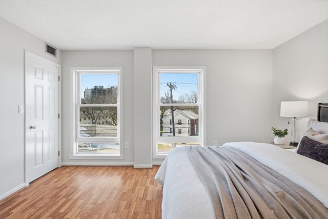 314 Riverside Ave 408, Medford, MA 02155