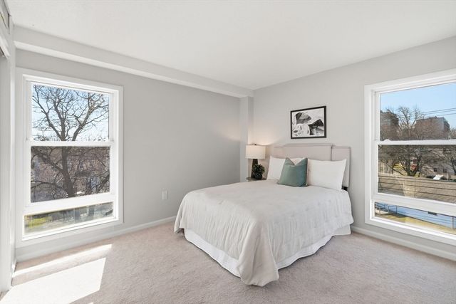 314 Riverside Ave 408, Medford, MA 02155