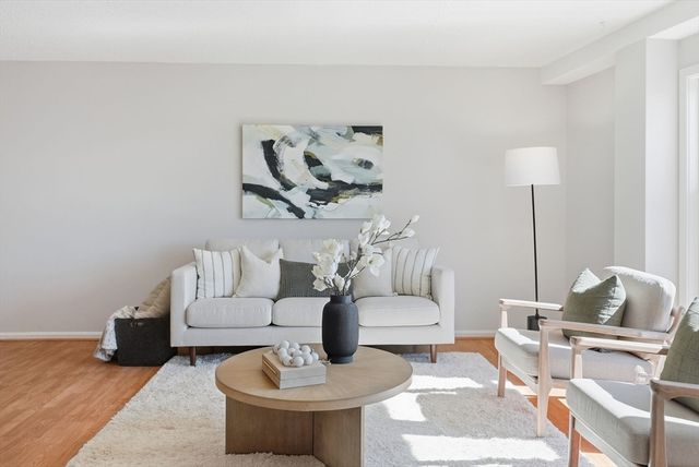 314 Riverside Ave 408, Medford, MA 02155