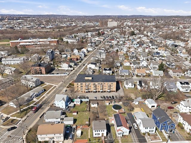 314 Riverside Ave 408, Medford, MA 02155