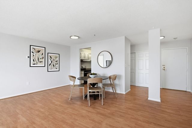 314 Riverside Ave 408, Medford, MA 02155