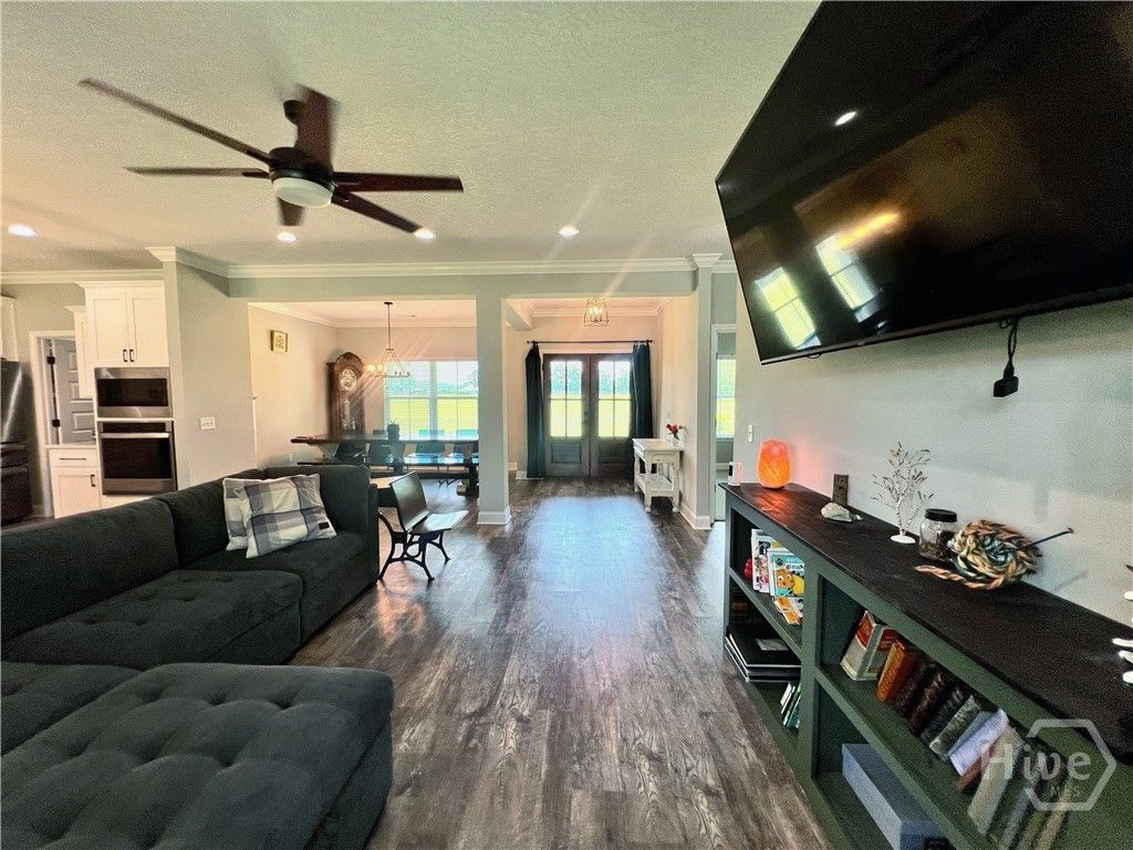 Image 14 of property listing at 1517 granny crosby, Screven, GA 31560
