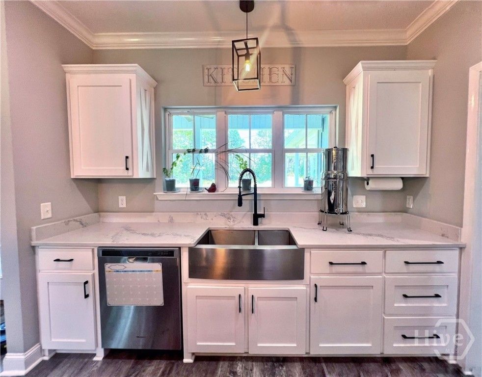 Image 19 of property listing at 1517 granny crosby, Screven, GA 31560