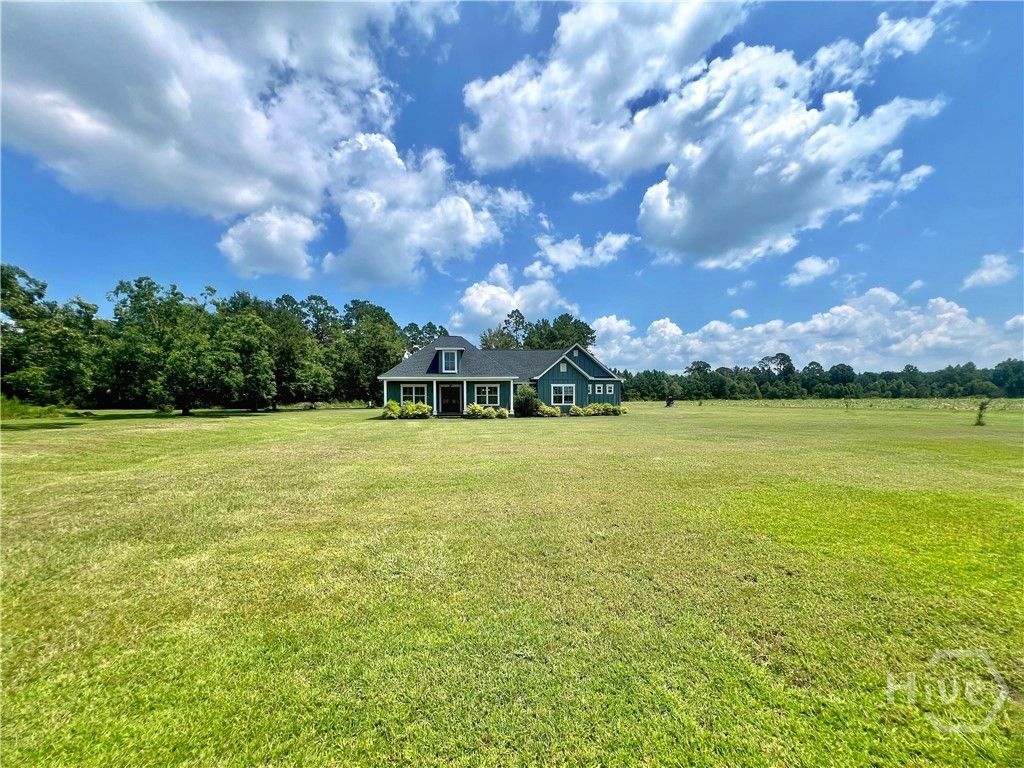 Image 2 of property listing at 1517 granny crosby, Screven, GA 31560
