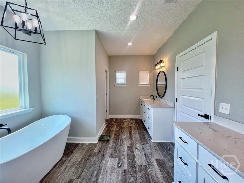 Image 31 of property listing at 1517 granny crosby, Screven, GA 31560