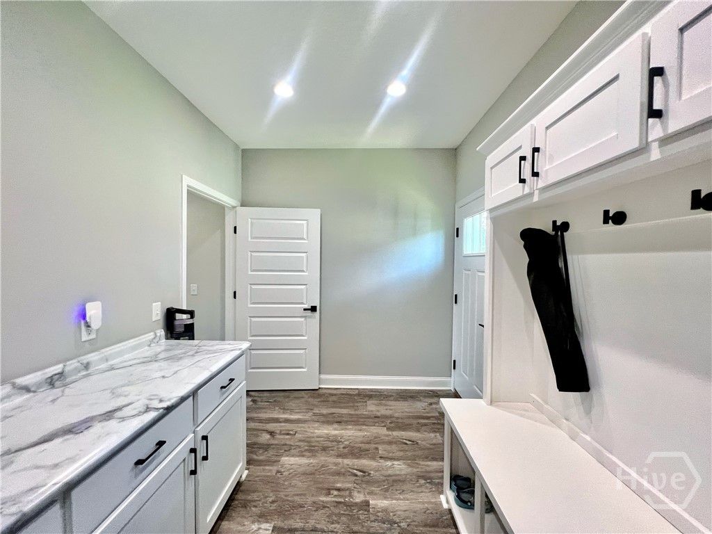 Image 38 of property listing at 1517 granny crosby, Screven, GA 31560