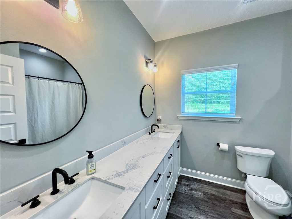 Image 41 of property listing at 1517 granny crosby, Screven, GA 31560