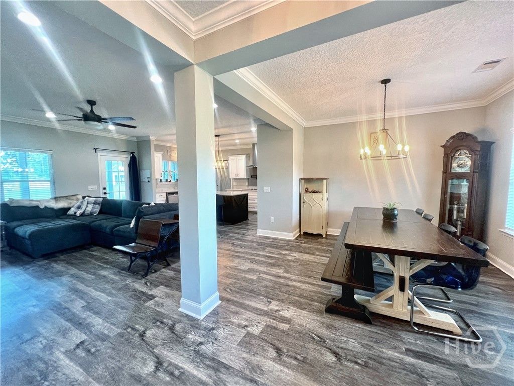 Image 9 of property listing at 1517 granny crosby, Screven, GA 31560