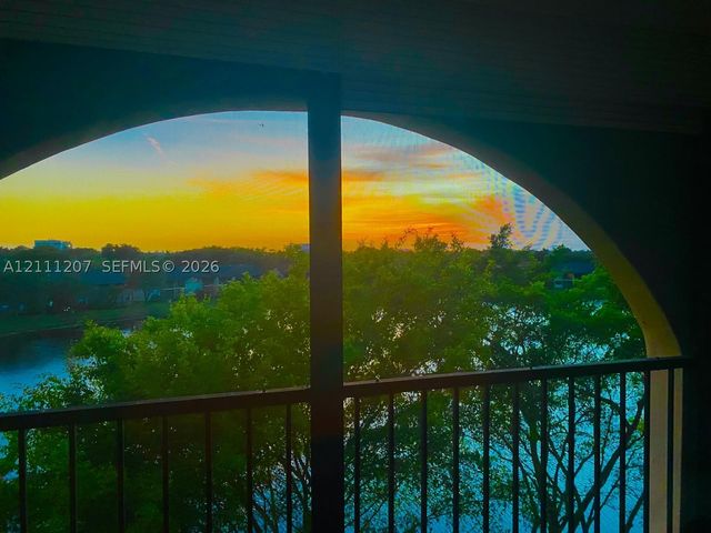 3955 N Nob Hill Rd 508, Sunrise, FL 33351