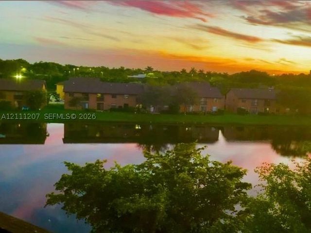 3955 N Nob Hill Rd 508, Sunrise, FL 33351