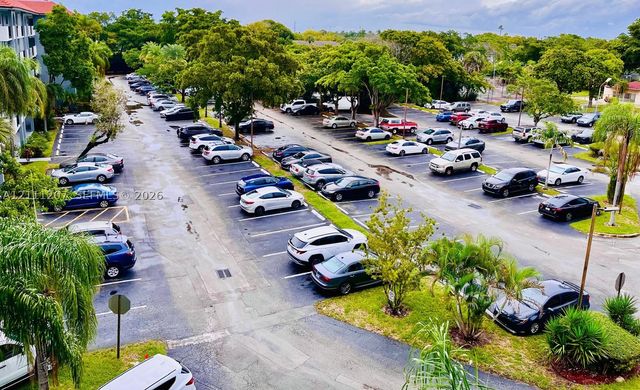 3955 N Nob Hill Rd 508, Sunrise, FL 33351
