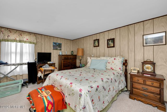 51 Holmes Place, North Middletown, NJ 07748