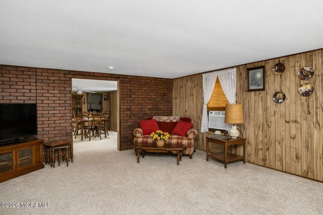 51 Holmes Place, North Middletown, NJ 07748